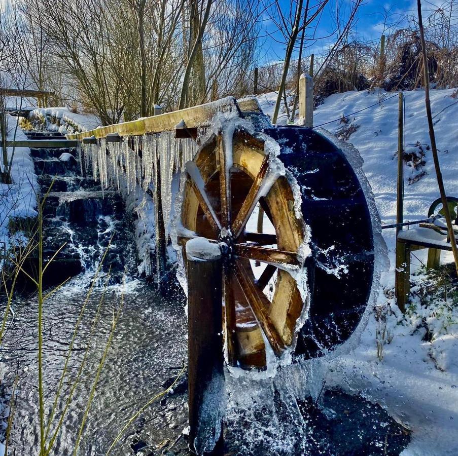Shepherd'S Loch Glamping Turriff المظهر الخارجي الصورة